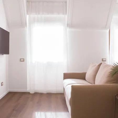 Le Del Duca B - Prati Apartamento